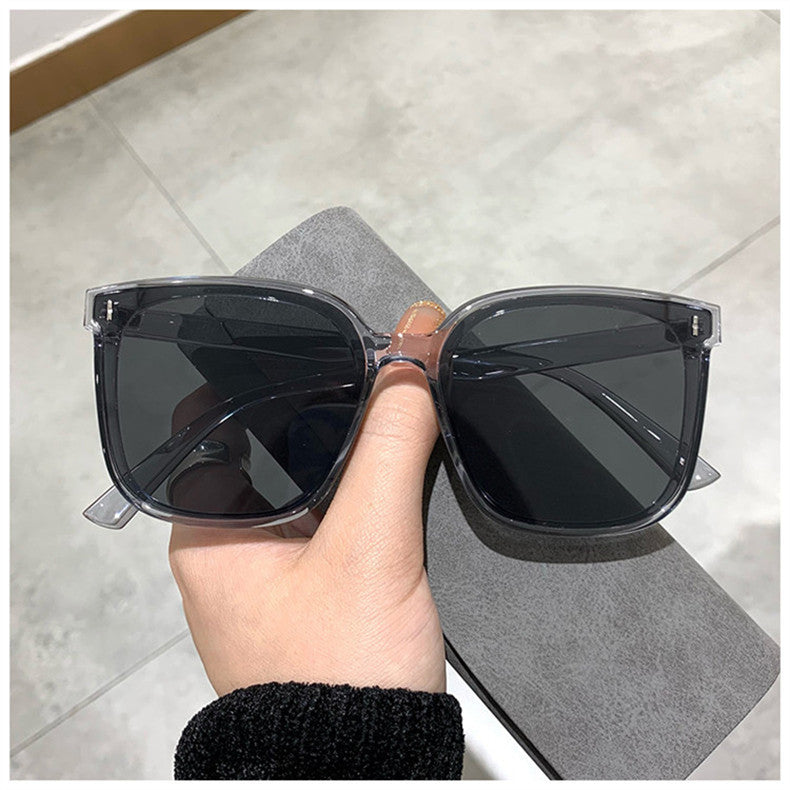 New Glasses Men And Women Black Frame Sunglasses