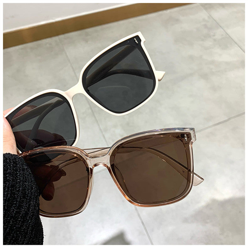 New Glasses Men And Women Black Frame Sunglasses